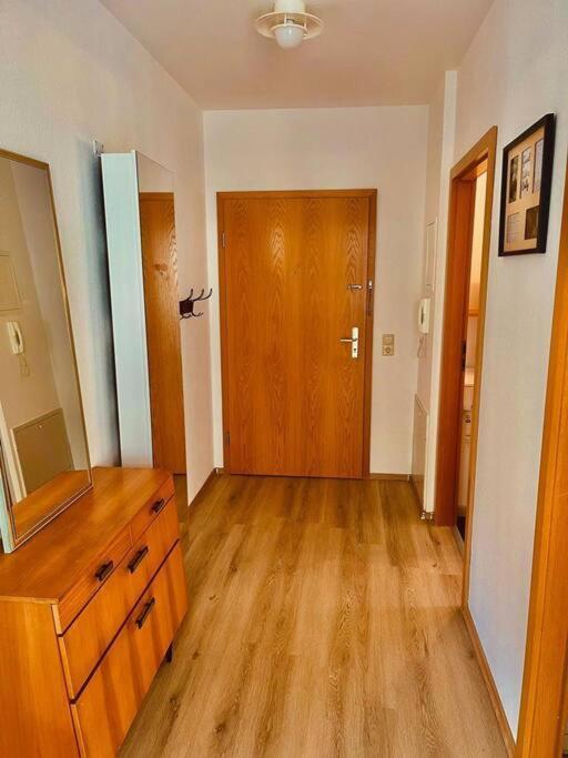 Sonniges Apartment In Ruhiger Und Zentraler Lage Pforzheim Esterno foto